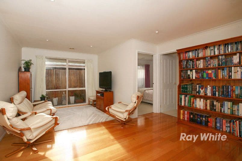 7 Elda Court, CRANBOURNE NORTH VIC 3977, Cranbourne North - Thumbnail 7