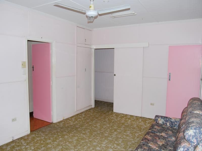 26  Hedge Street, STRATHPINE QLD 4500, Strathpine - Thumbnail 4
