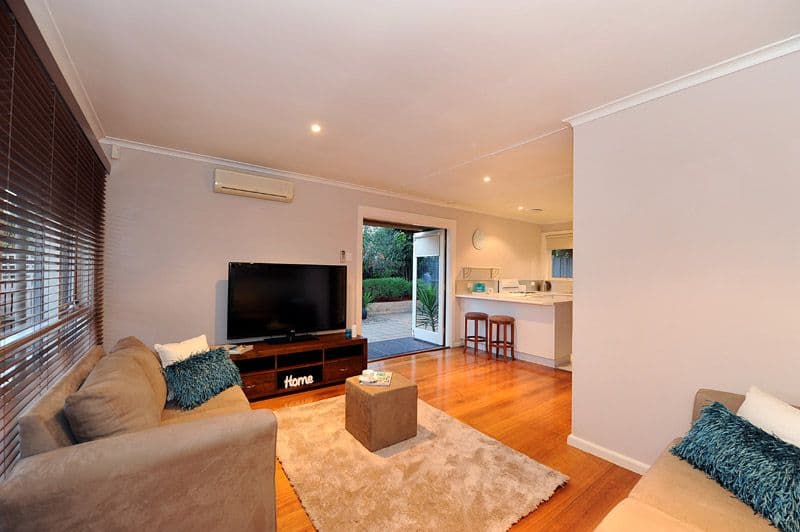 37 Kumala Road, BAYSWATER VIC 3153, Bayswater - Thumbnail 2