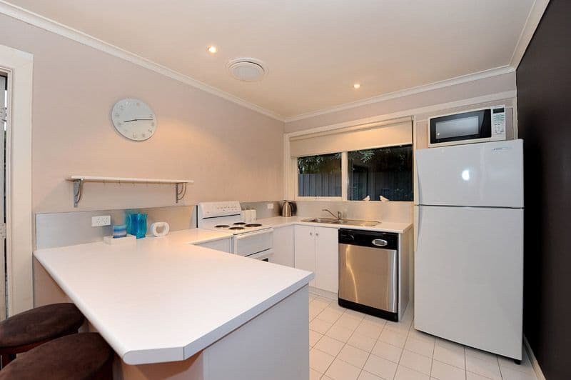 37 Kumala Road, BAYSWATER VIC 3153, Bayswater - Thumbnail 3