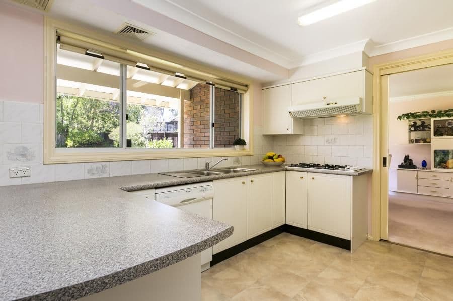 18 Penrose Avenue, CHERRYBROOK NSW 2126, Cherrybrook - Thumbnail 4