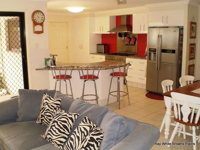 7  Crescendo Place, CRESTMEAD QLD 4132, Crestmead - Thumbnail 2