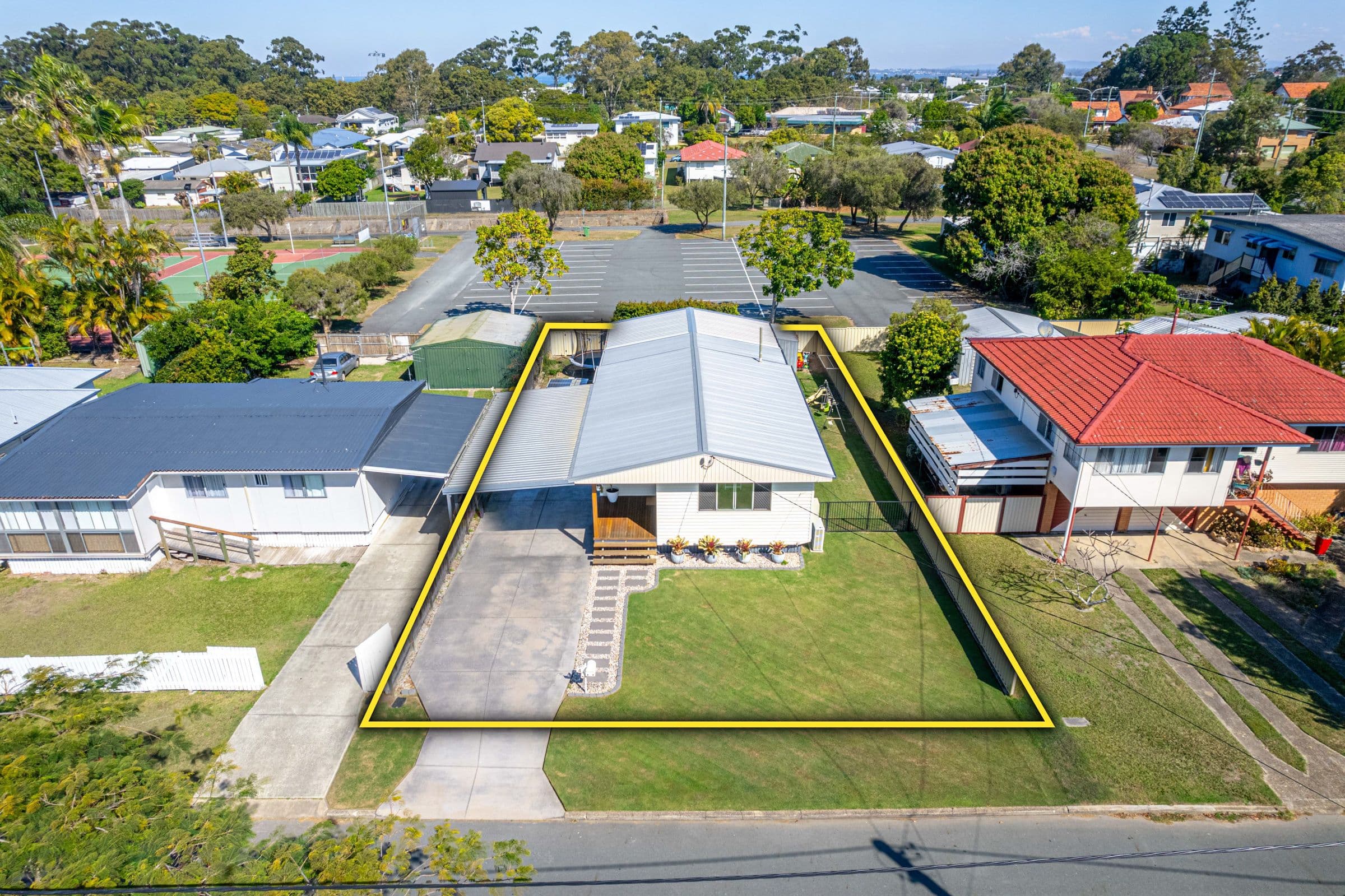 4 Tainton Street, Clontarf QLD 4019, Clontarf - Thumbnail 2