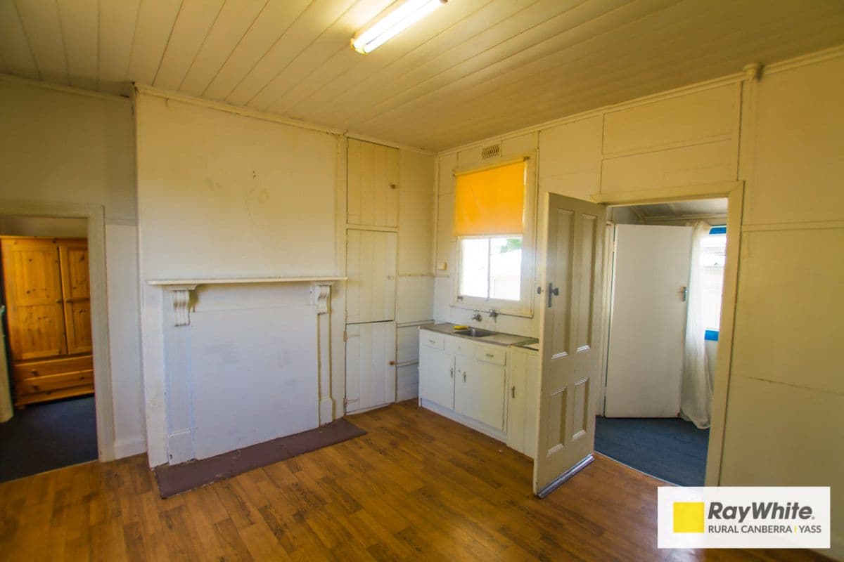 72 Meehan Street, Yass - Thumbnail 6