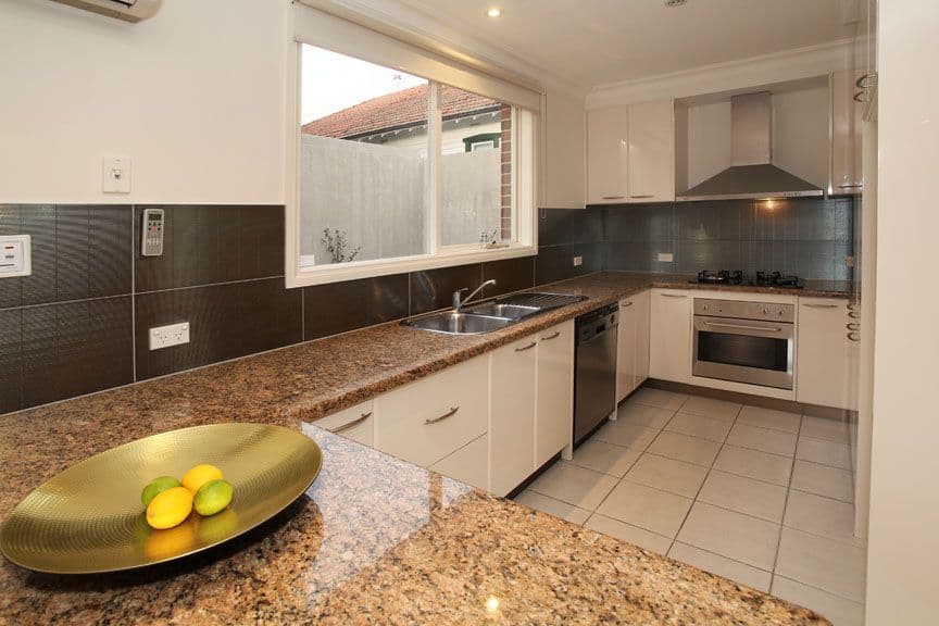 1001 Toorak Road, CAMBERWELL VIC 3124, Camberwell - Thumbnail 2