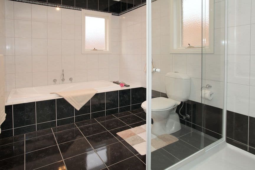 1001 Toorak Road, CAMBERWELL VIC 3124, Camberwell - Thumbnail 6
