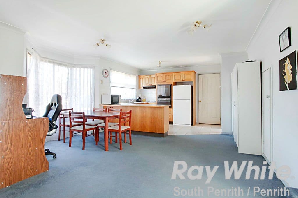 46 Butler Crescent, South Penrith NSW 2750, South Penrith - Thumbnail 3