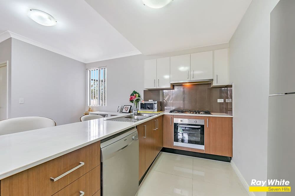 4-6 JUNIA Avenue, Toongabbie NSW 2146, Toongabbie - Thumbnail 3