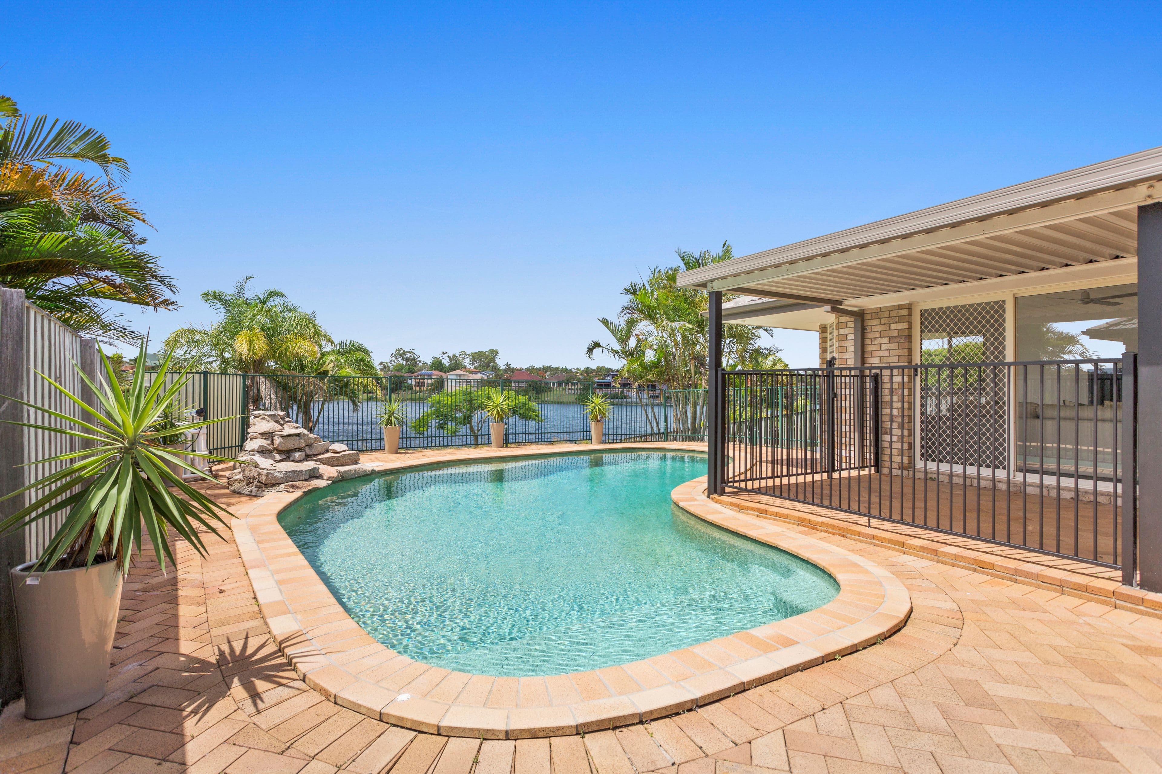 124 Camberwell Circuit, Robina QLD 4226, Robina - Thumbnail 2