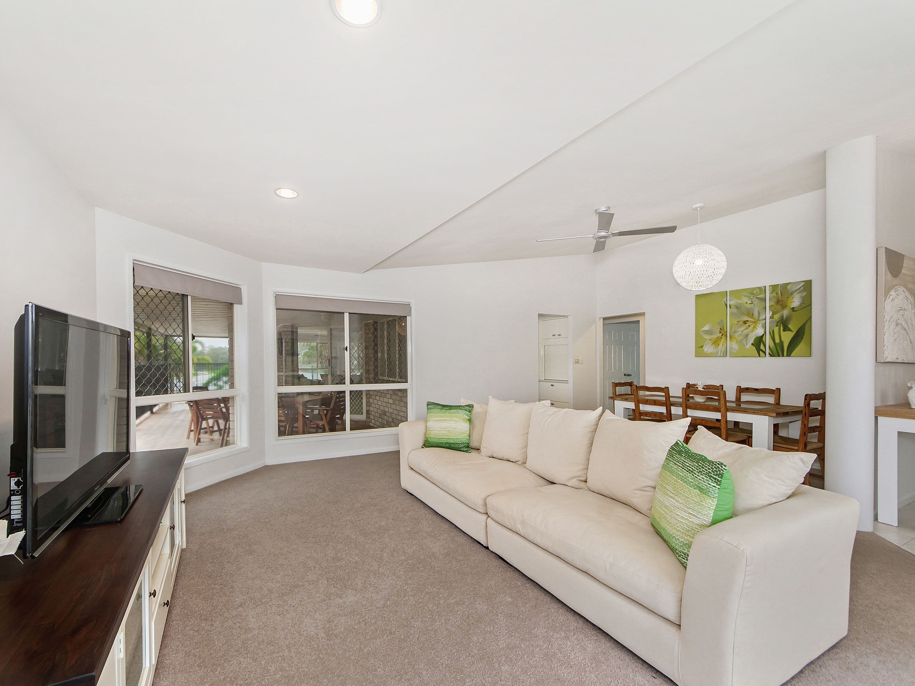 124 Camberwell Circuit, Robina QLD 4226, Robina - Thumbnail 8
