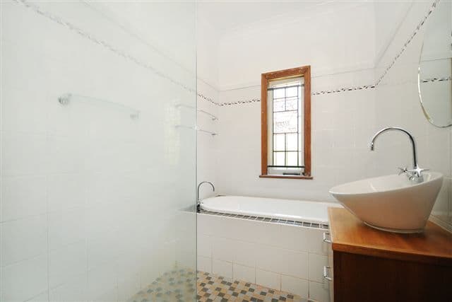 1 Stonehaven Street, MOUNT LOFTY QLD 4350, Mount Lofty - Thumbnail 5