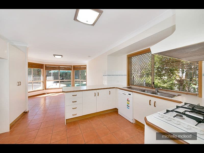 11 Mukurta Street, Chapel Hill QLD 4069, Chapel Hill - Thumbnail 7