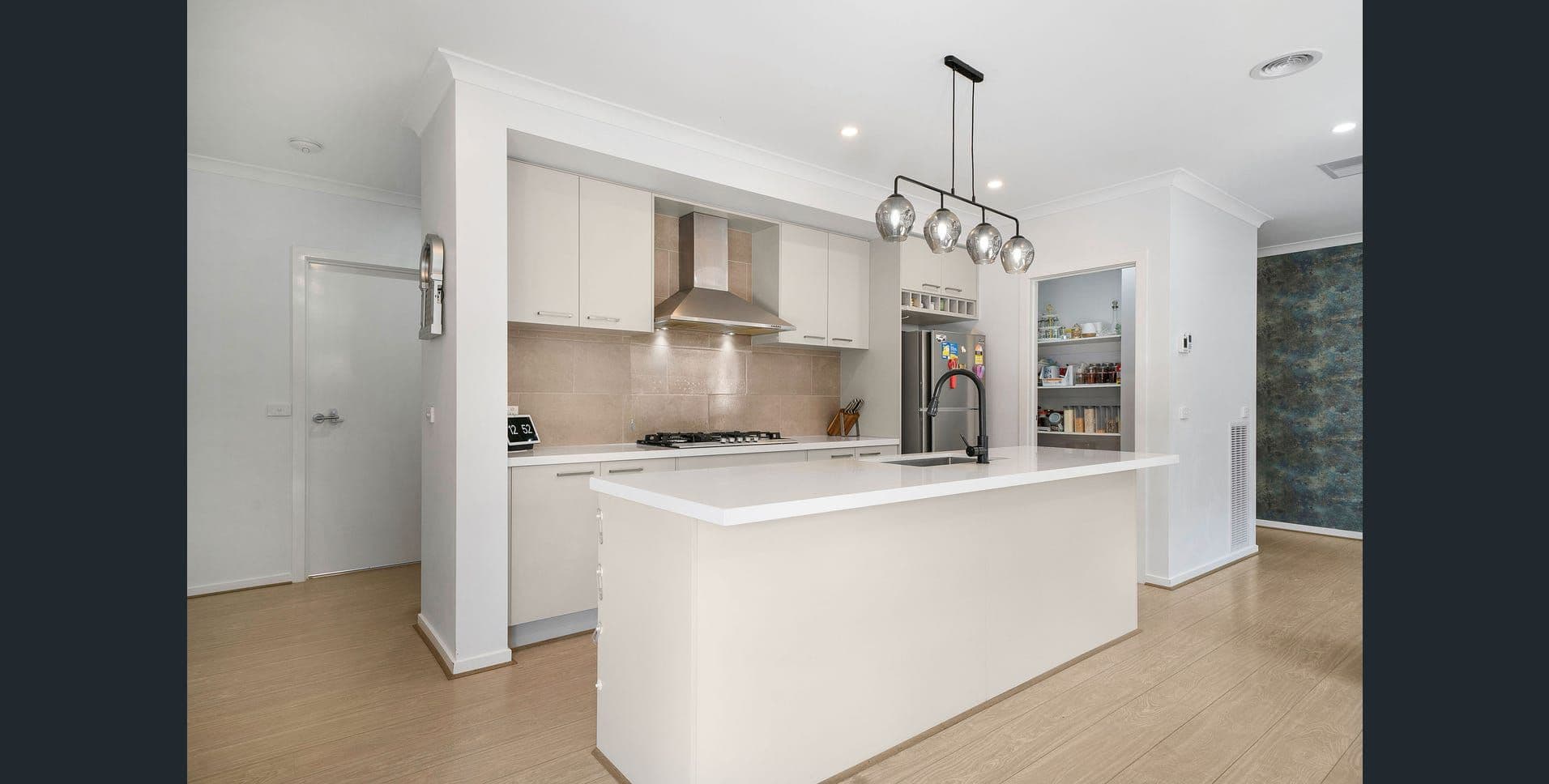 13 Gelati Street, MANOR LAKES VIC 3024, Manor Lakes - Thumbnail 4