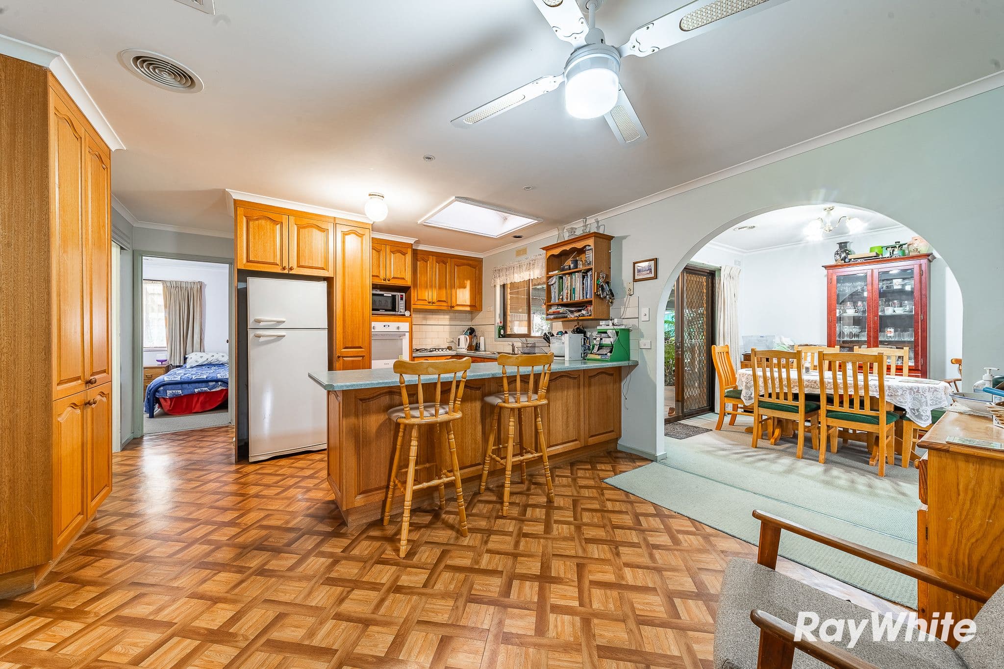 26 Sydenham Avenue, North Bendigo VIC 3550, North Bendigo - Thumbnail 2