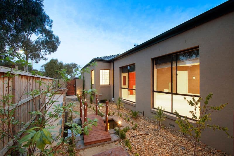 19  Purtell Close, MORDIALLOC VIC 3195, Mordialloc - Thumbnail 2