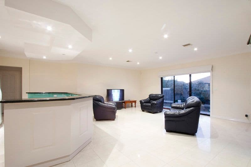 19  Purtell Close, MORDIALLOC VIC 3195, Mordialloc - Thumbnail 4