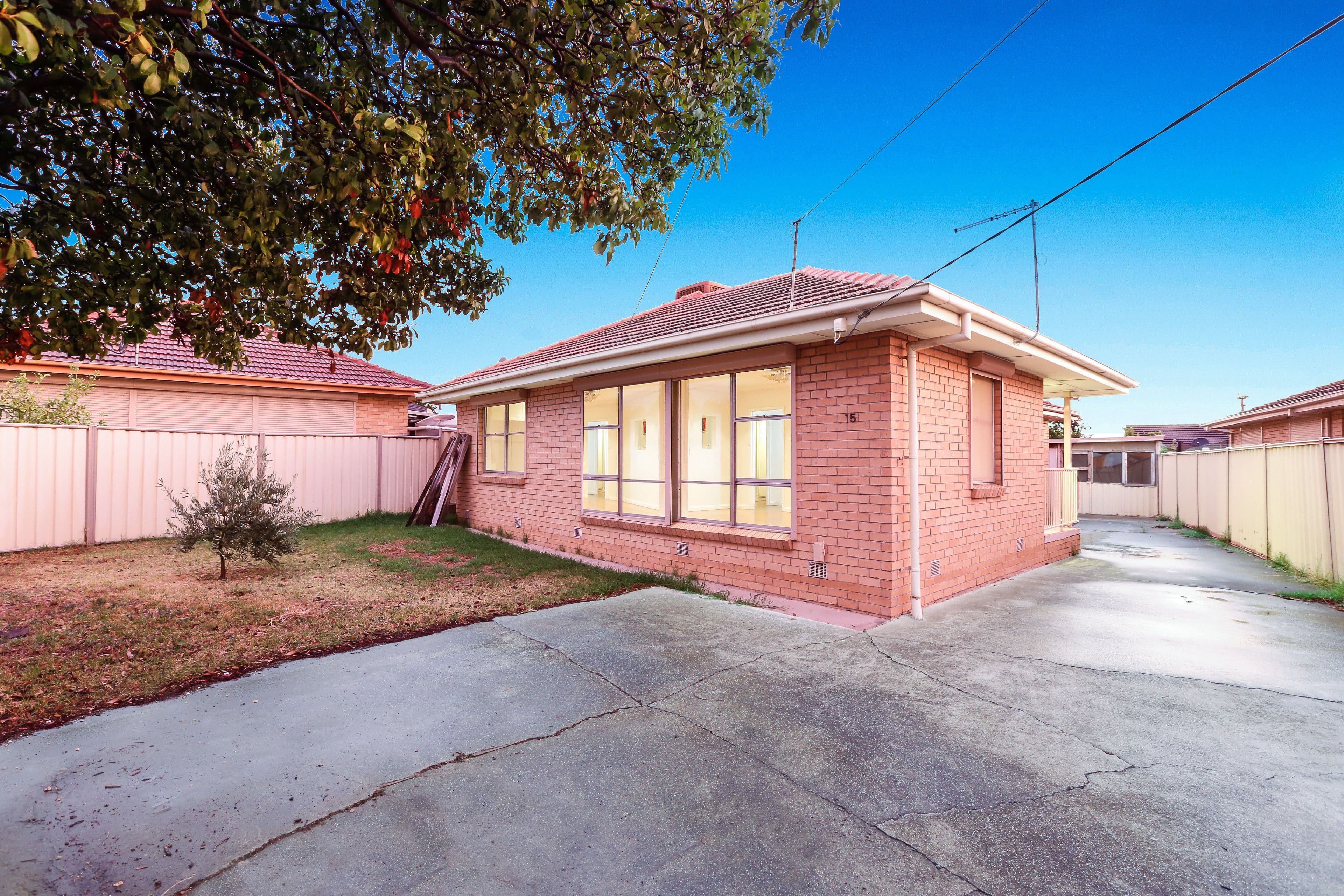 15 Smeaton Avenue, Dallas VIC 3047, Dallas - Image 1