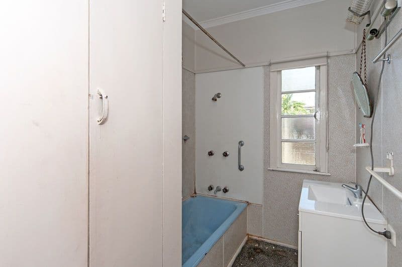 136 Chermside Road, BASIN POCKET QLD 4305, Basin Pocket - Thumbnail 7