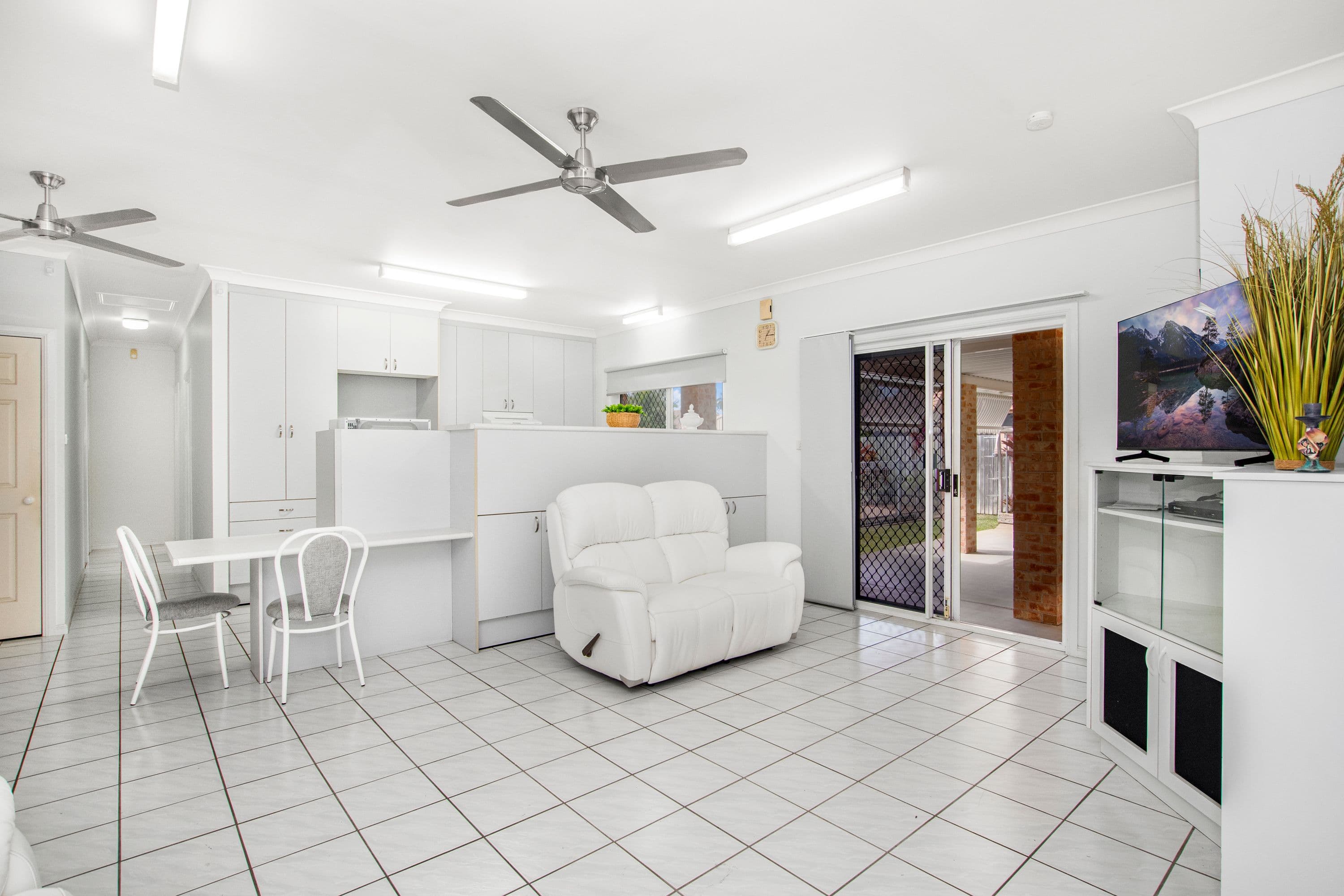 164 Yolanda Drive, Annandale QLD 4814, Annandale - Thumbnail 7