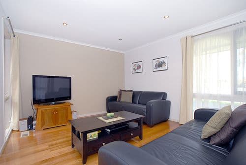 4 Phillipdale Court, FERNTREE GULLY VIC 3156, Ferntree Gully - Thumbnail 4