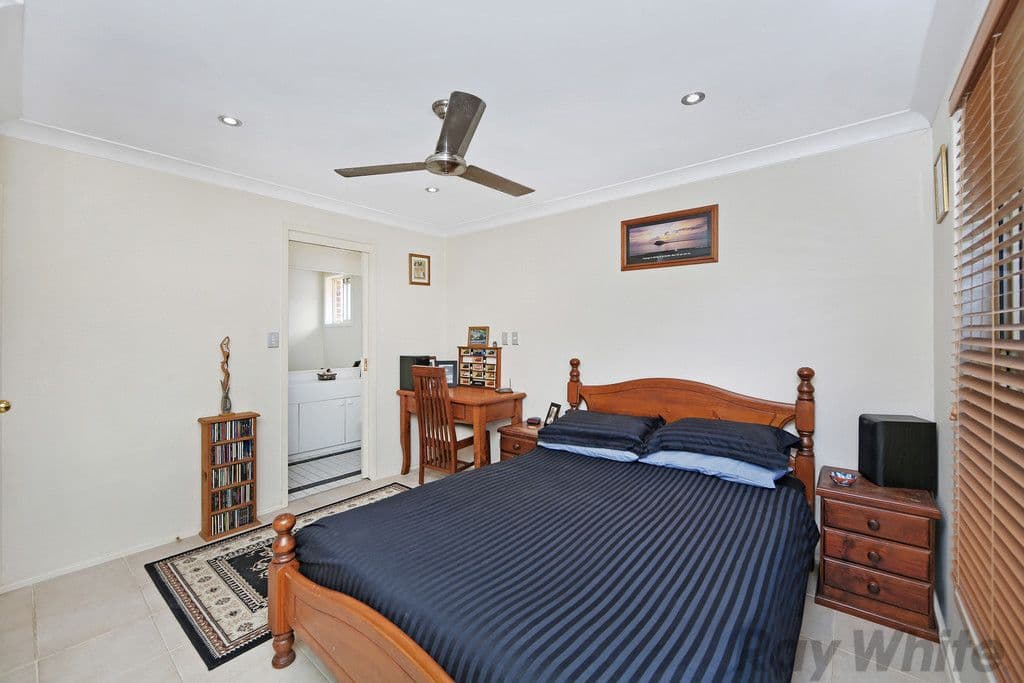28 Callen Avenue, San Remo - Thumbnail 6