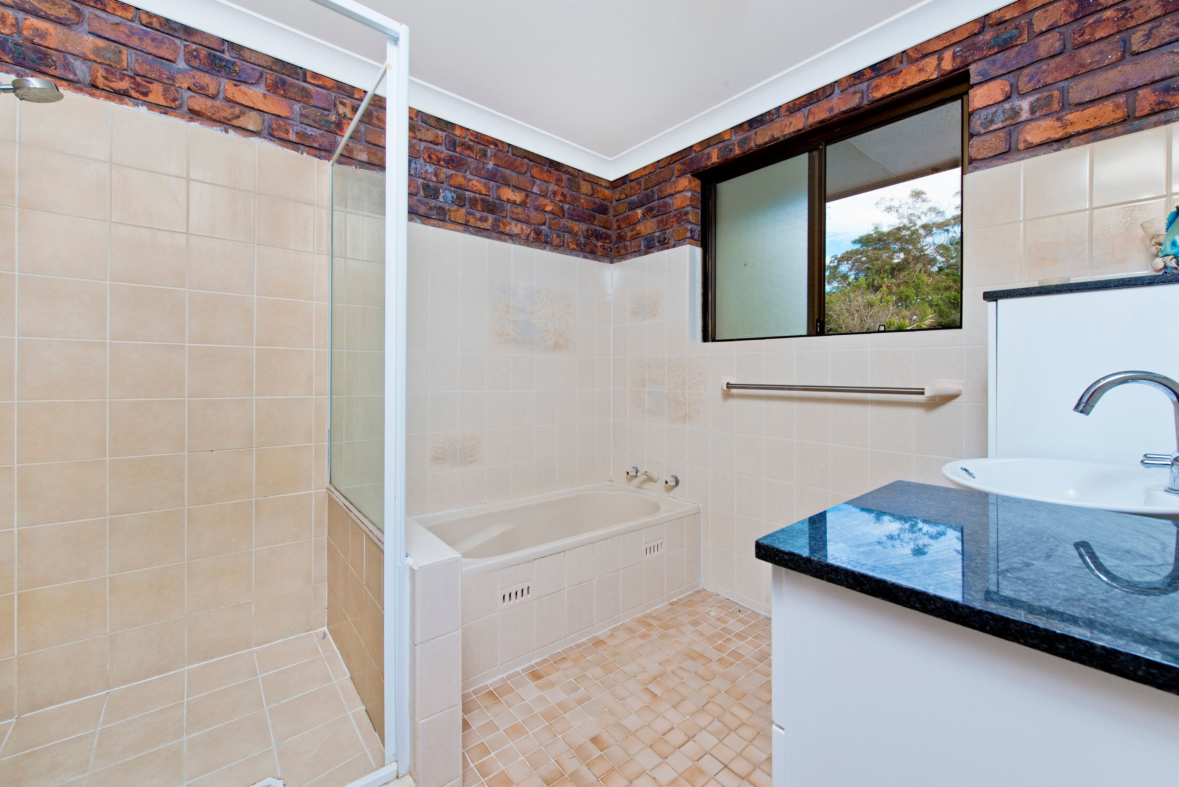 48 Oleander Avenue, Port Macquarie - Thumbnail 4