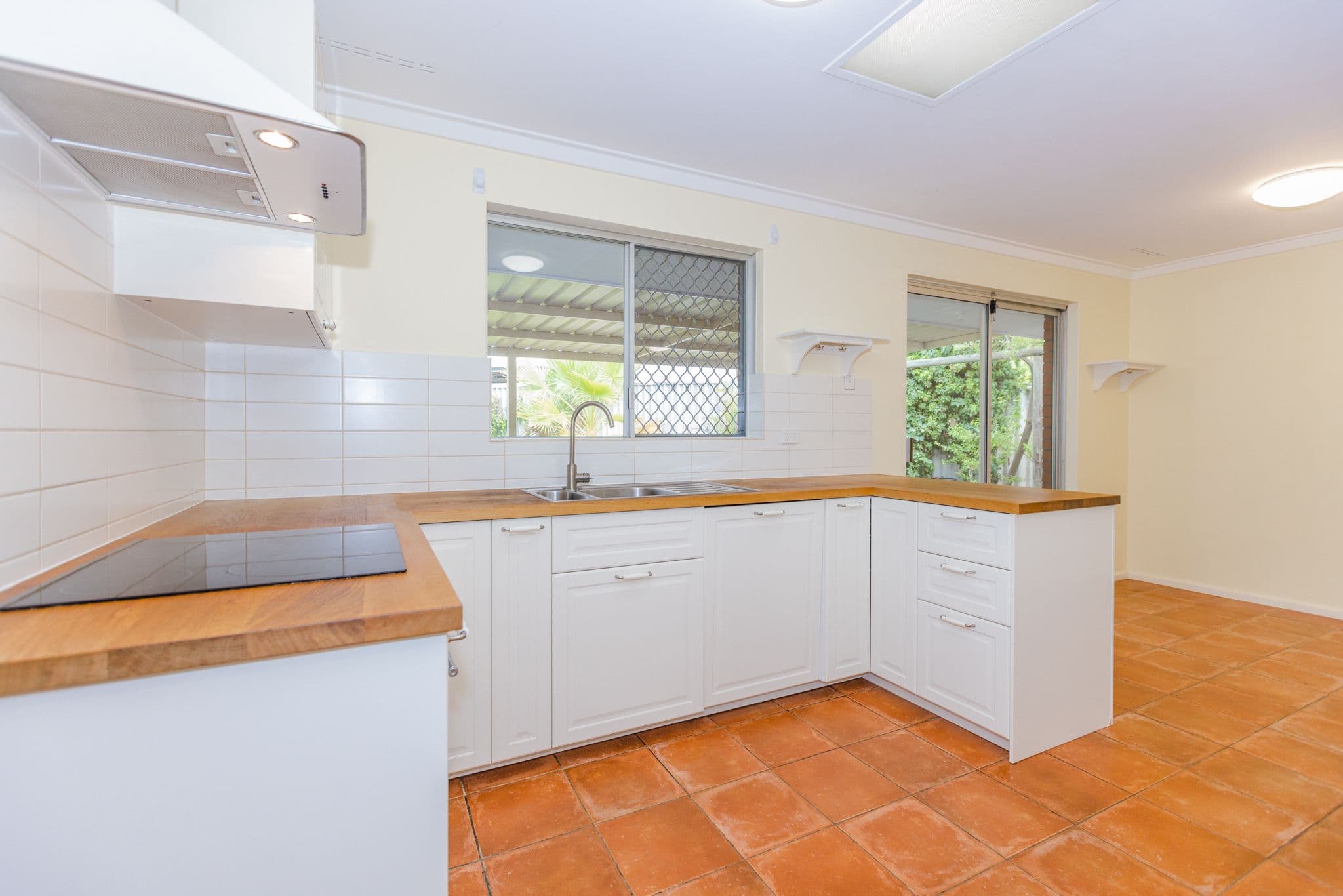 6 Blancoa Road, Ferndale WA 6148, Ferndale - Thumbnail 2