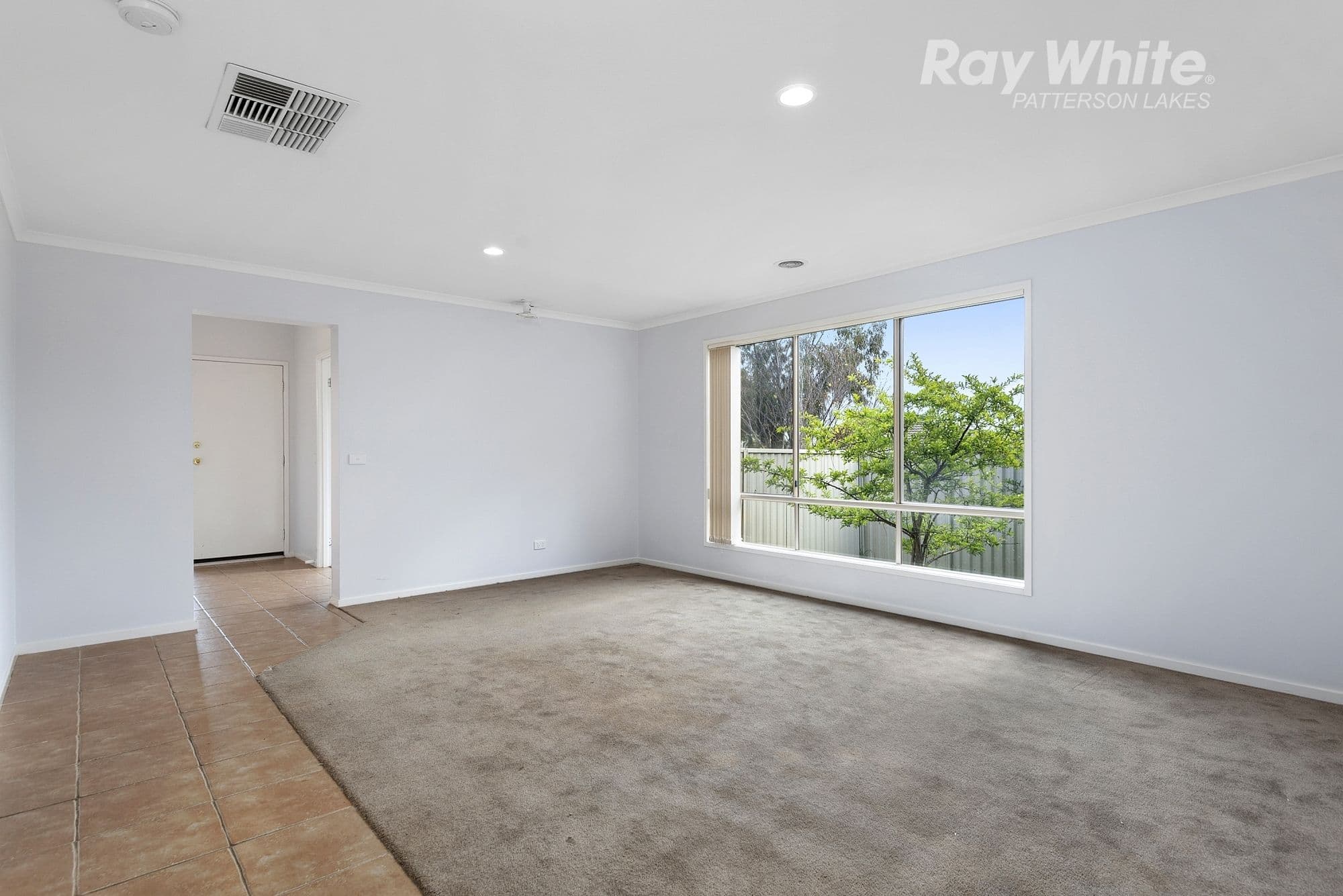 3 Cardiff Grove, Cranbourne East VIC 3977, Cranbourne East - Thumbnail 5