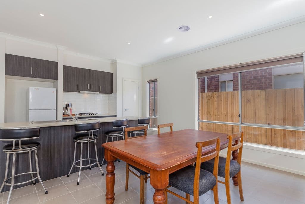 18 Rochford Drive, Armstrong Creek VIC 3217, Armstrong Creek - Thumbnail 6
