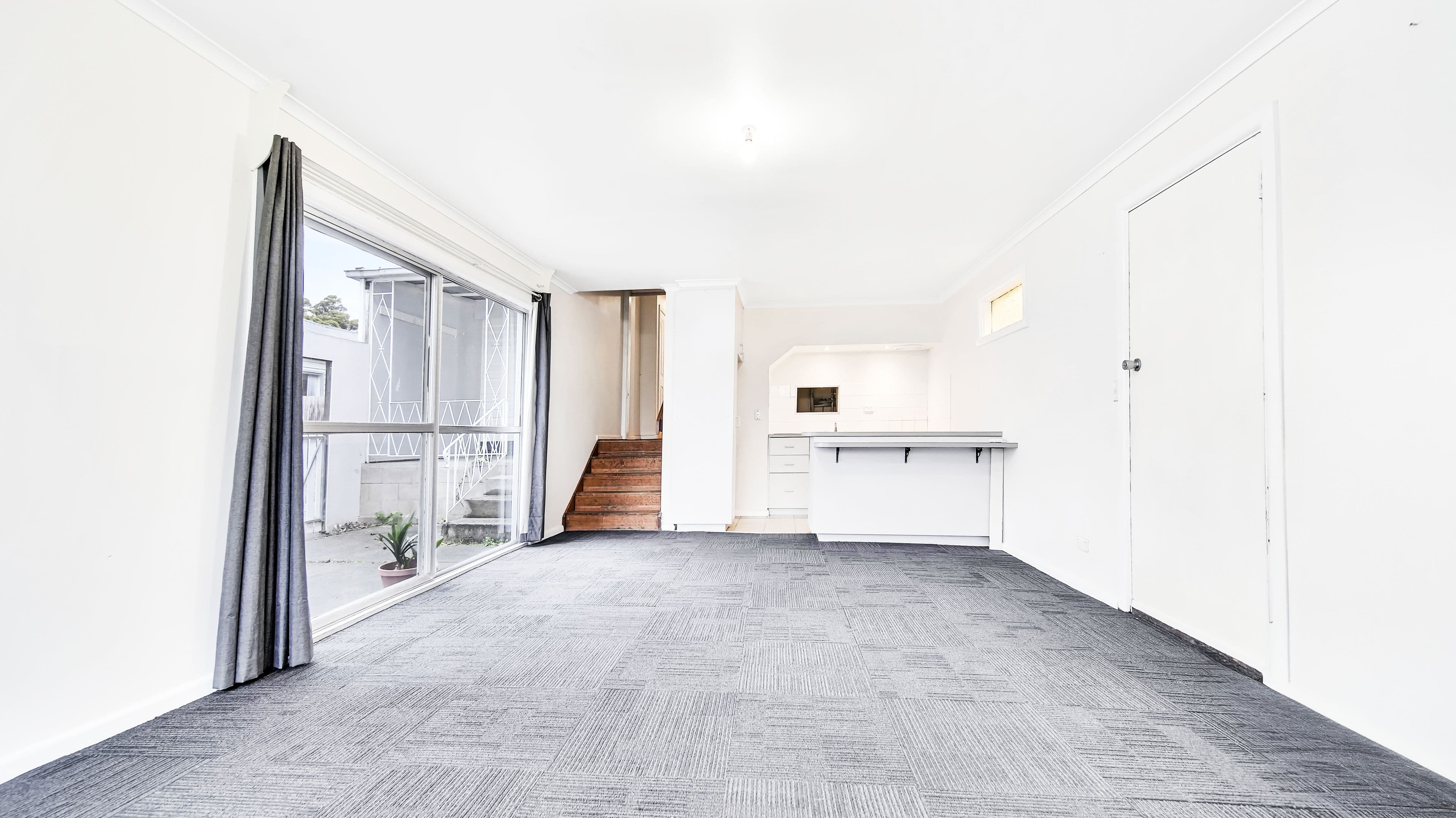 7 Hillside Avenue, Dandenong North VIC 3175, Dandenong North - Thumbnail 6