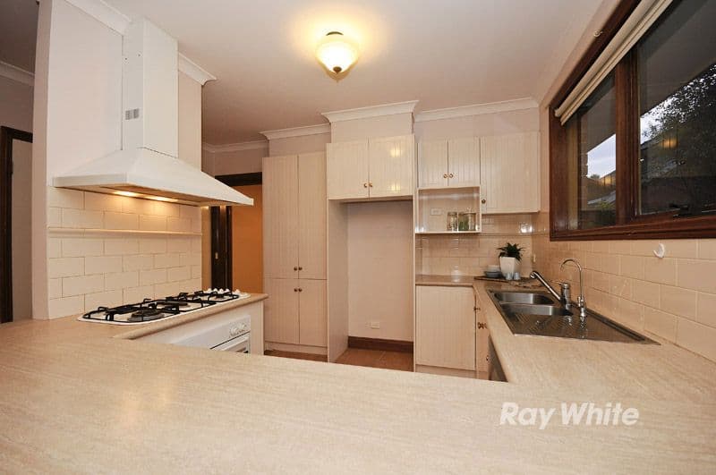 46 Mendora Crescent, WANTIRNA SOUTH VIC 3152, Wantirna South - Thumbnail 5