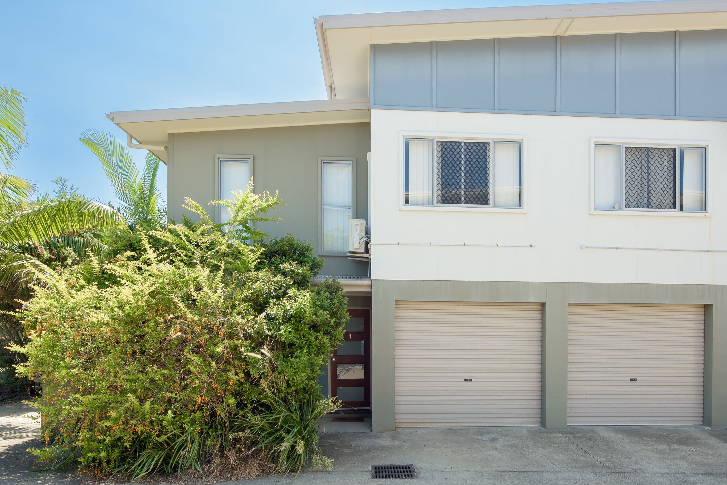 214 Oaka Street, South Gladstone QLD 4680, South Gladstone - Image 1