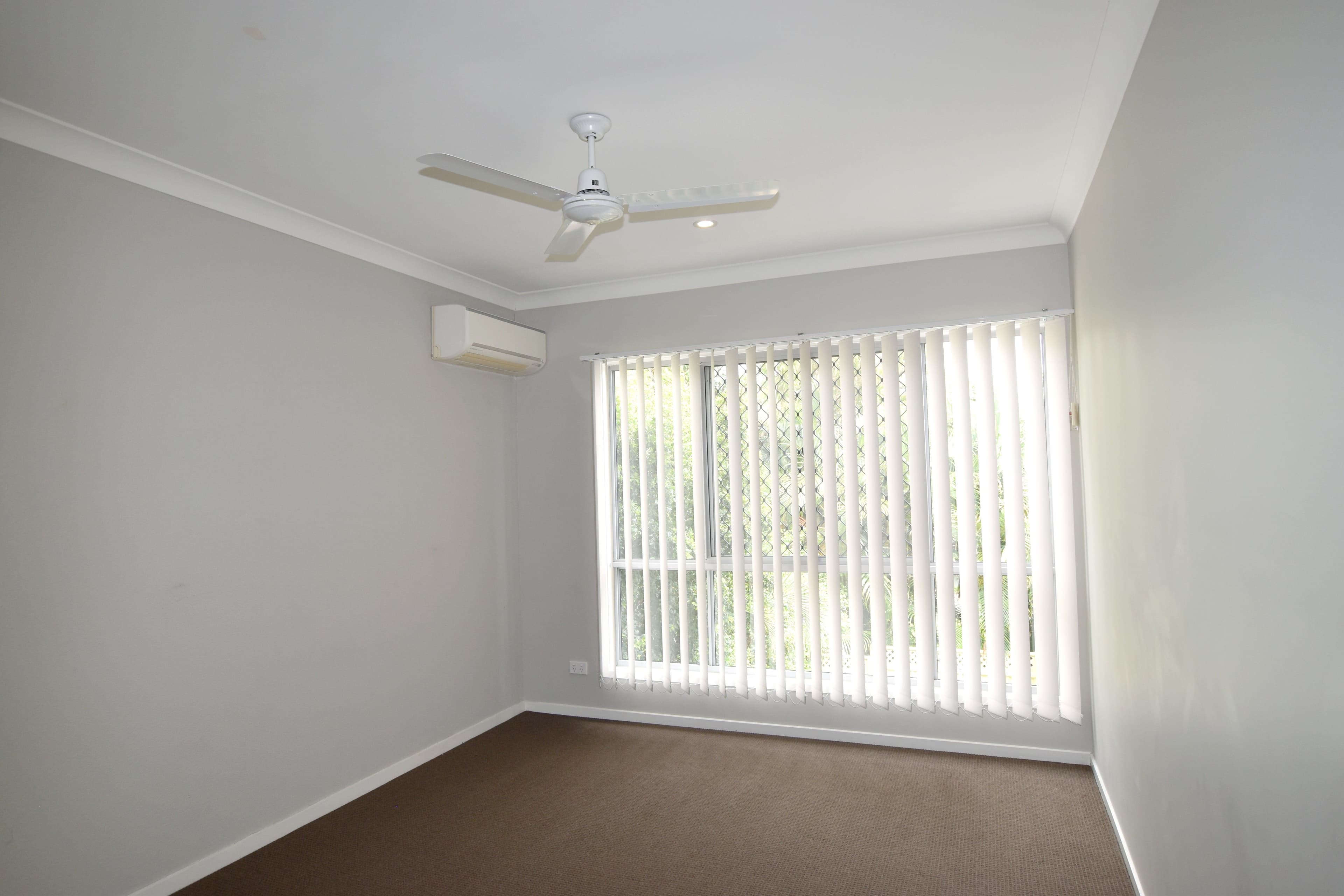 214 Oaka Street, South Gladstone QLD 4680, South Gladstone - Thumbnail 8