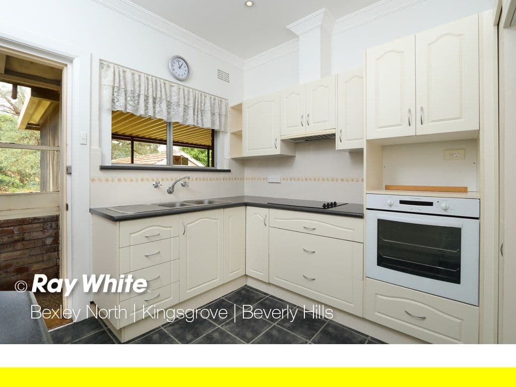12 Warejee Street, Kingsgrove NSW 2208, Kingsgrove - Thumbnail 2