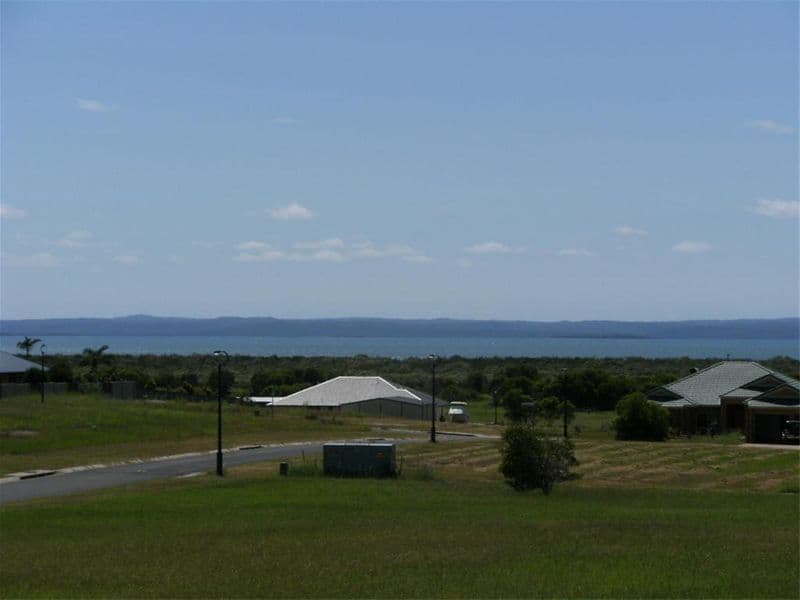 43 Windjammer Circuit, RIVER HEADS QLD 4655, River Heads - Thumbnail 3