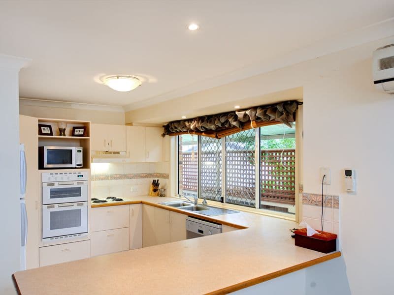 59 Corypha Crescent, CALAMVALE QLD 4116, Calamvale - Thumbnail 3