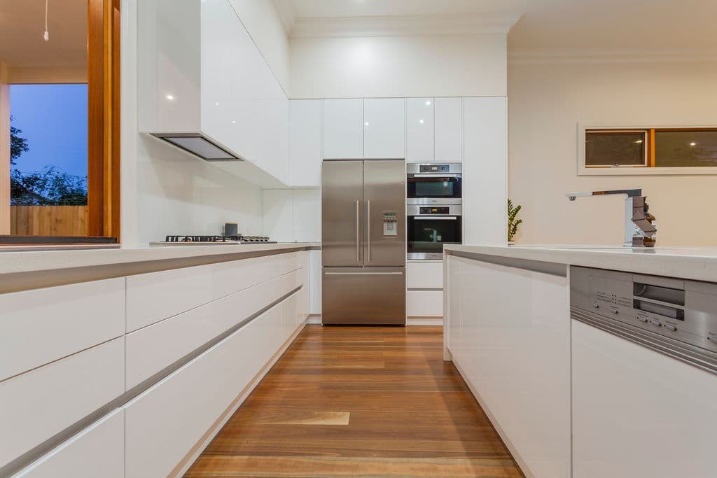 9 St Albans Road, EAST GEELONG VIC 3219, East Geelong - Thumbnail 2