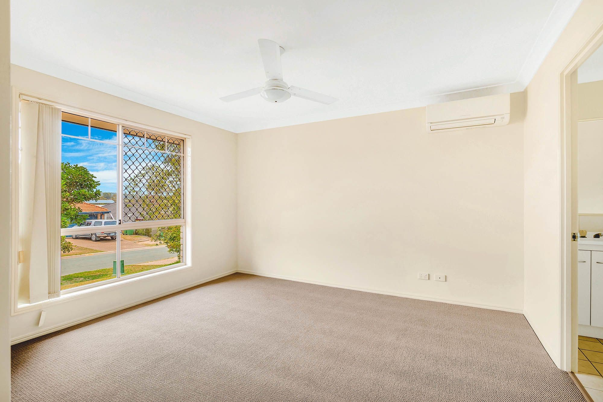 15 Betty Street, Upper Coomera QLD 4209, Upper Coomera - Thumbnail 6