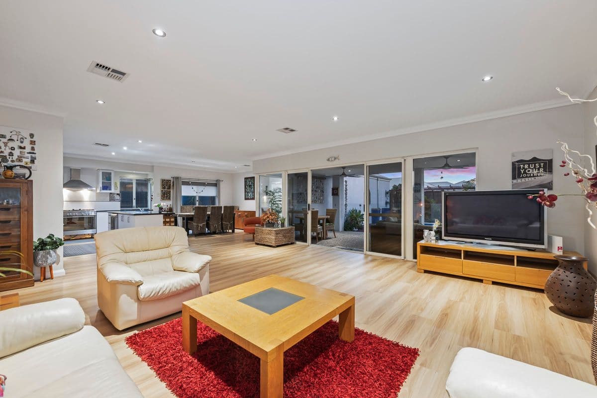 69 Lindsay Beach Boulevard, Yanchep WA 6035, Yanchep - Thumbnail 7