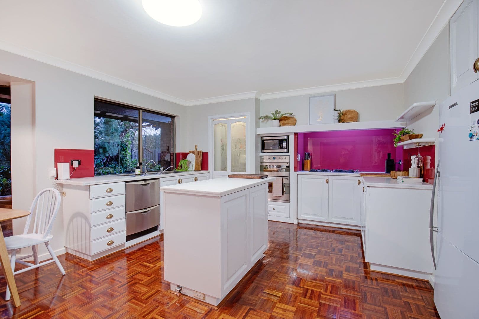 4 Lake Carine Gardens, Carine WA 6020, Carine - Thumbnail 5