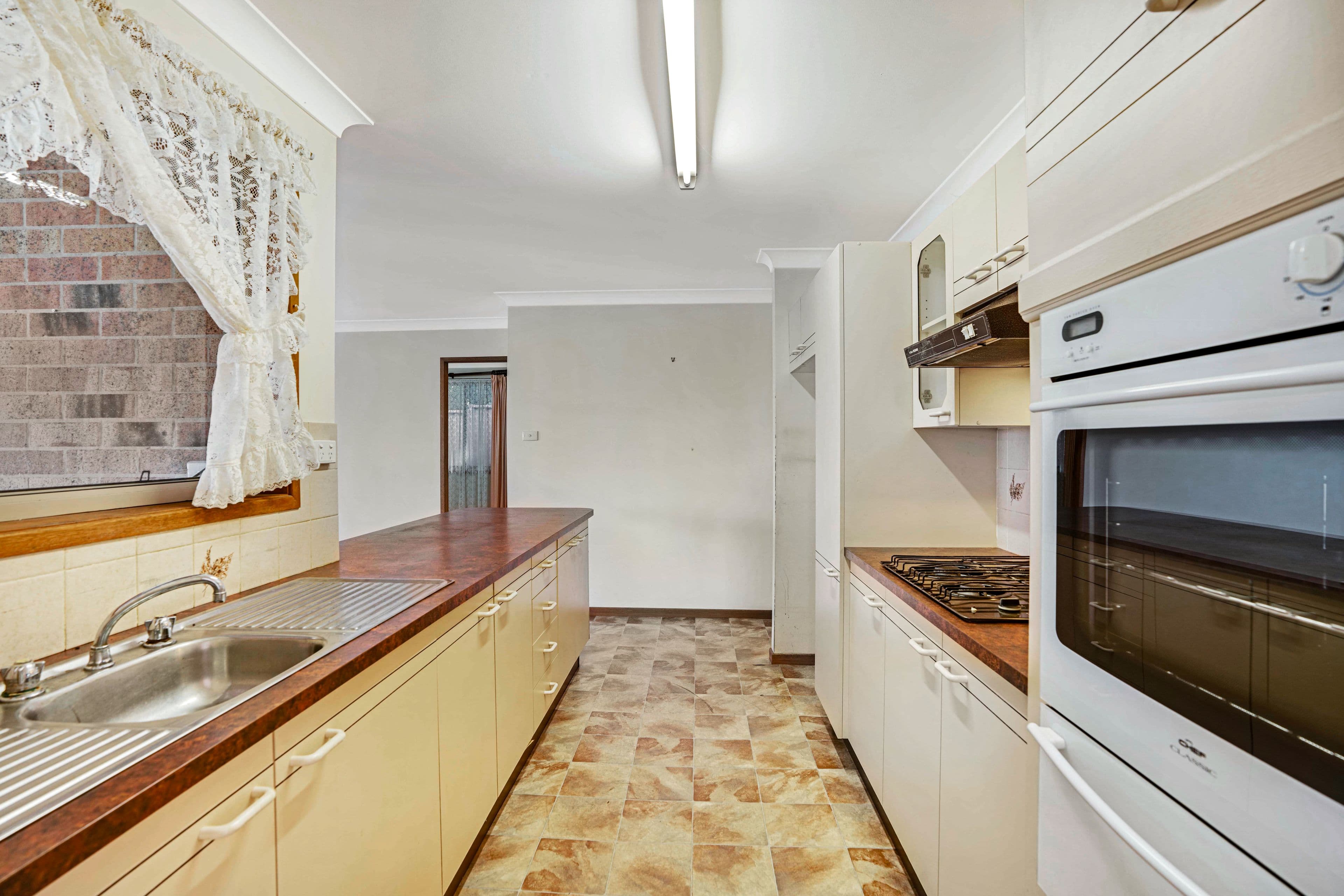 2A Mulgen Crescent, Bomaderry NSW 2541, Bomaderry - Thumbnail 4