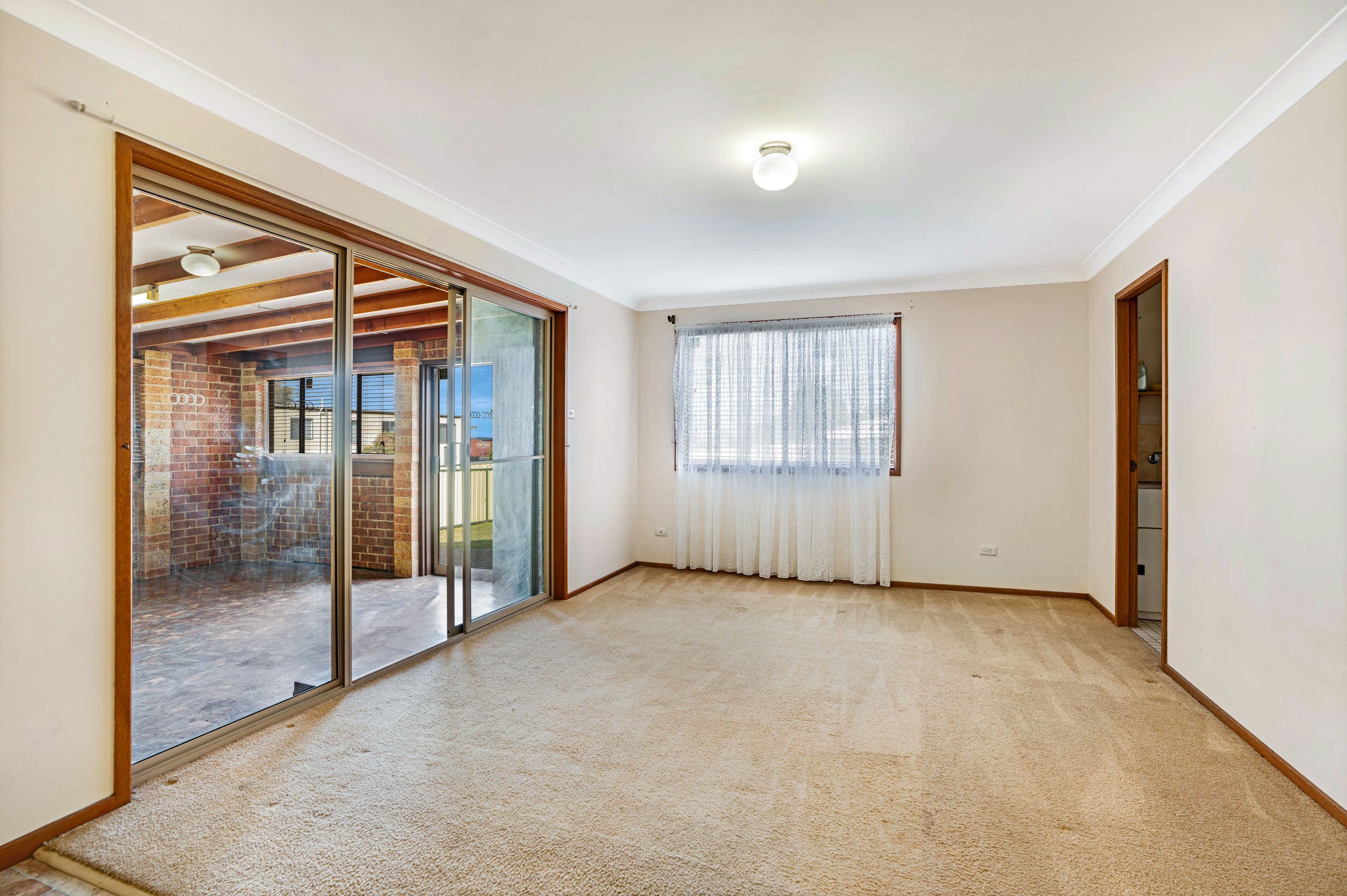 2A Mulgen Crescent, Bomaderry NSW 2541, Bomaderry - Thumbnail 6