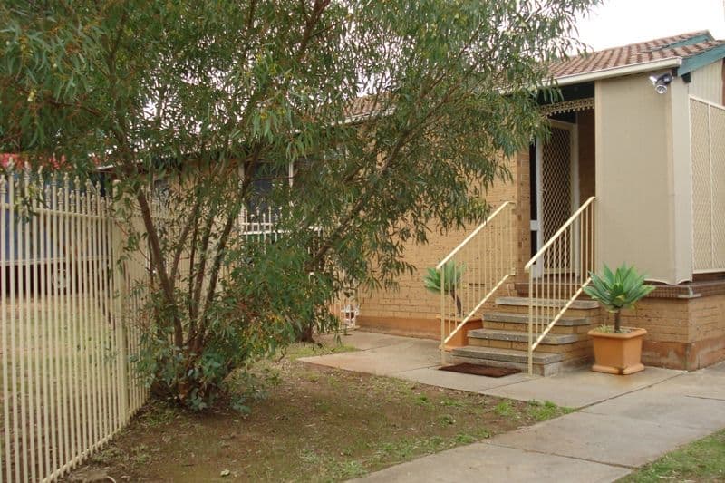 16 Paginton Crescent, ELIZABETH EAST SA 5112, Elizabeth East - Image 1