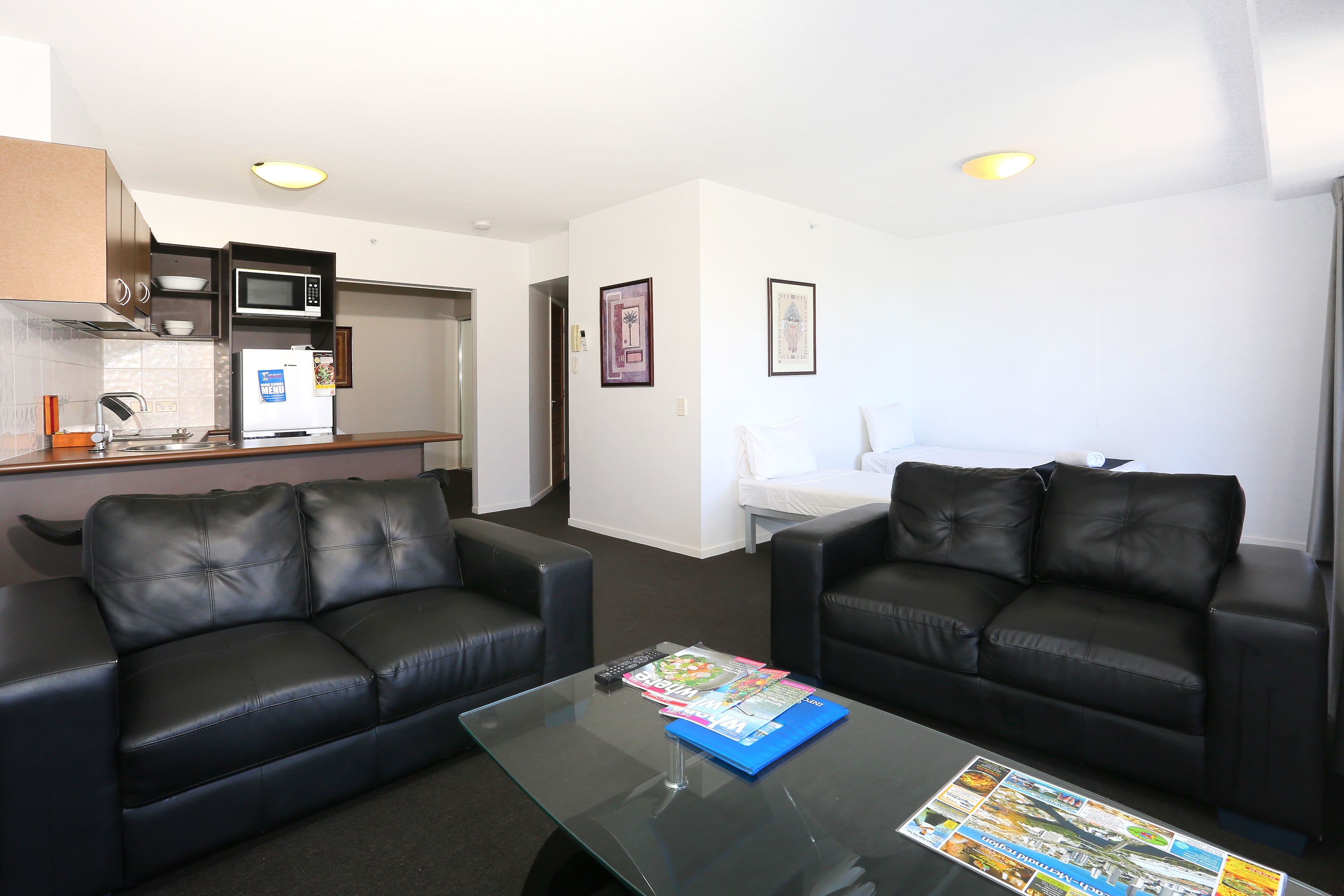 410 " Savannah" 42 Surf Parade, Broadbeach QLD 4218, Broadbeach - Thumbnail 3
