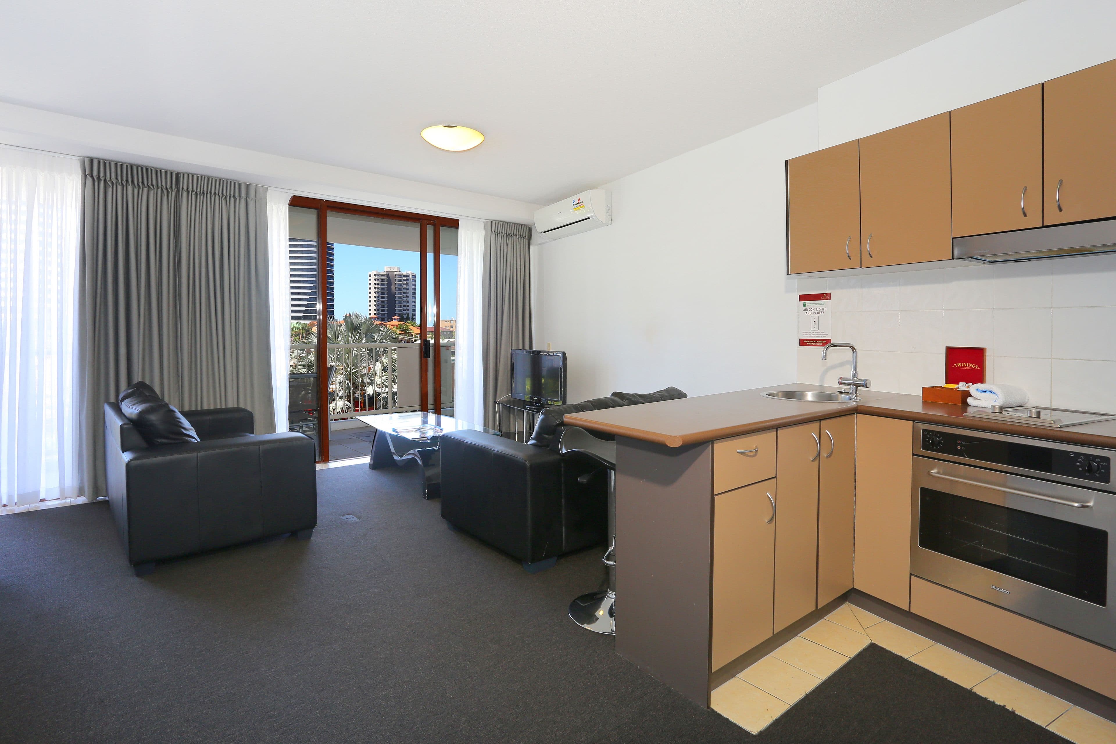 410 " Savannah" 42 Surf Parade, Broadbeach QLD 4218, Broadbeach - Thumbnail 6