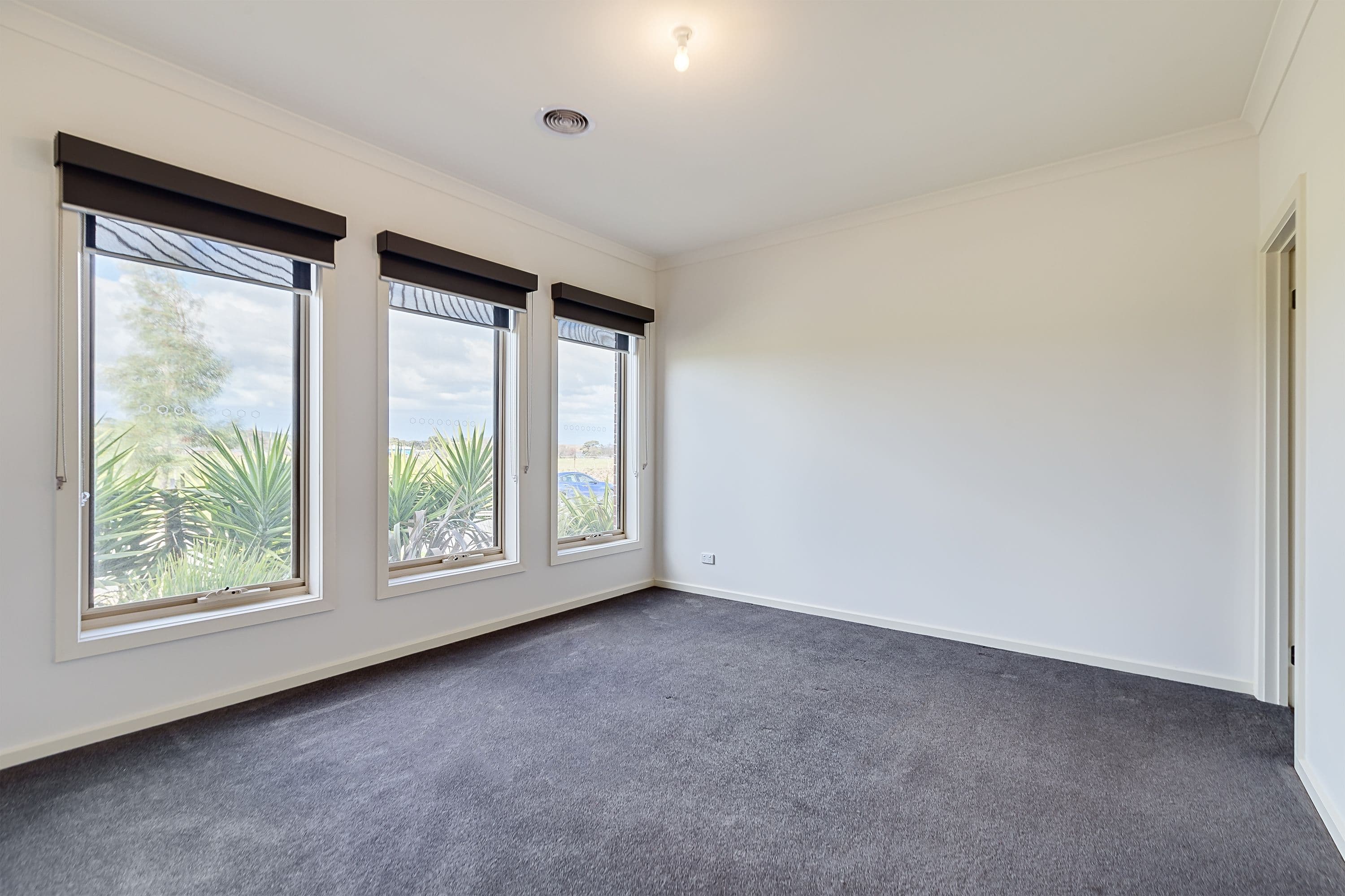 8 Emden Road, Wollert VIC 3750, Wollert - Thumbnail 7
