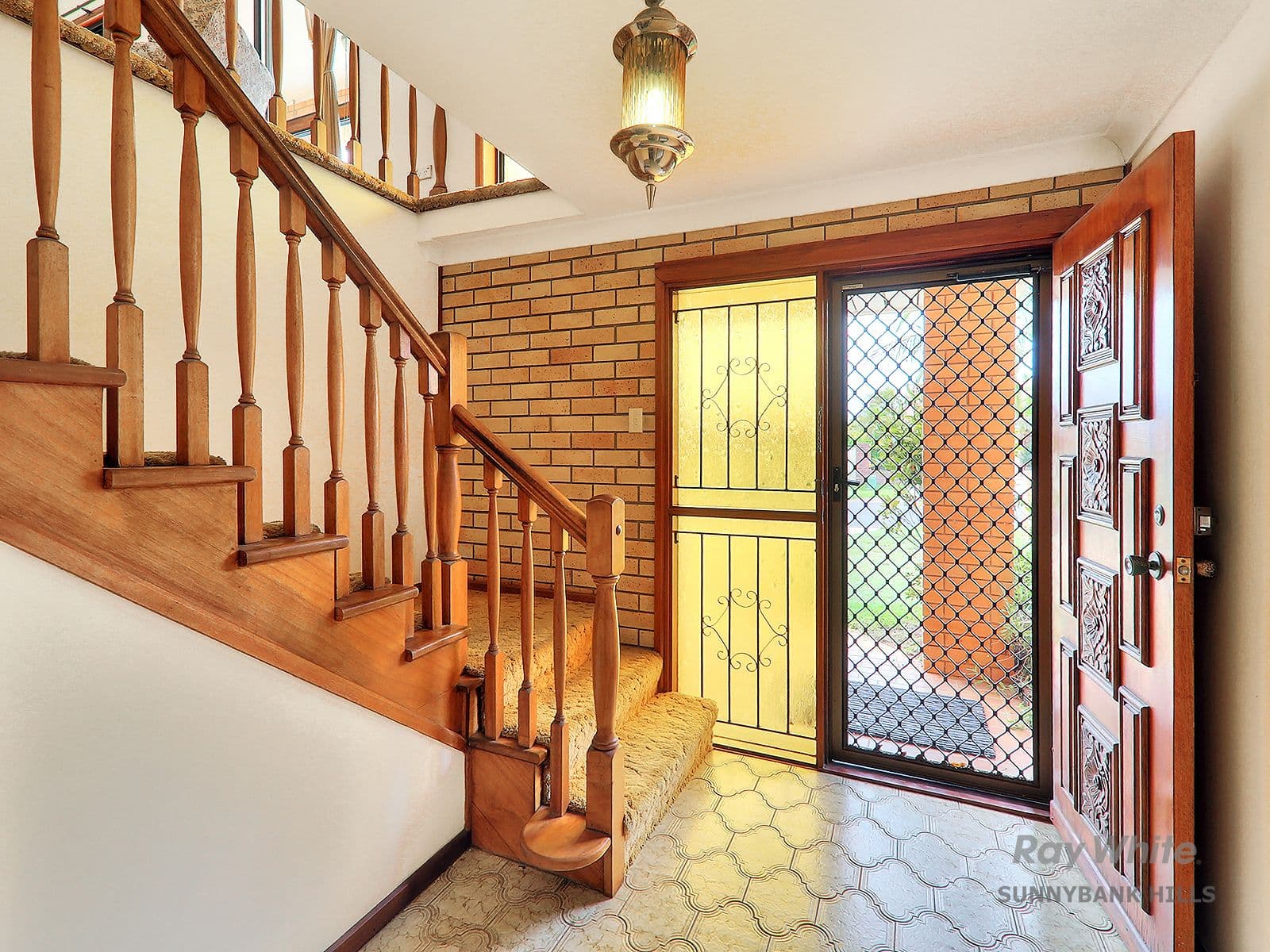 18 Orpheus Street, Robertson QLD 4109, Robertson - Thumbnail 2