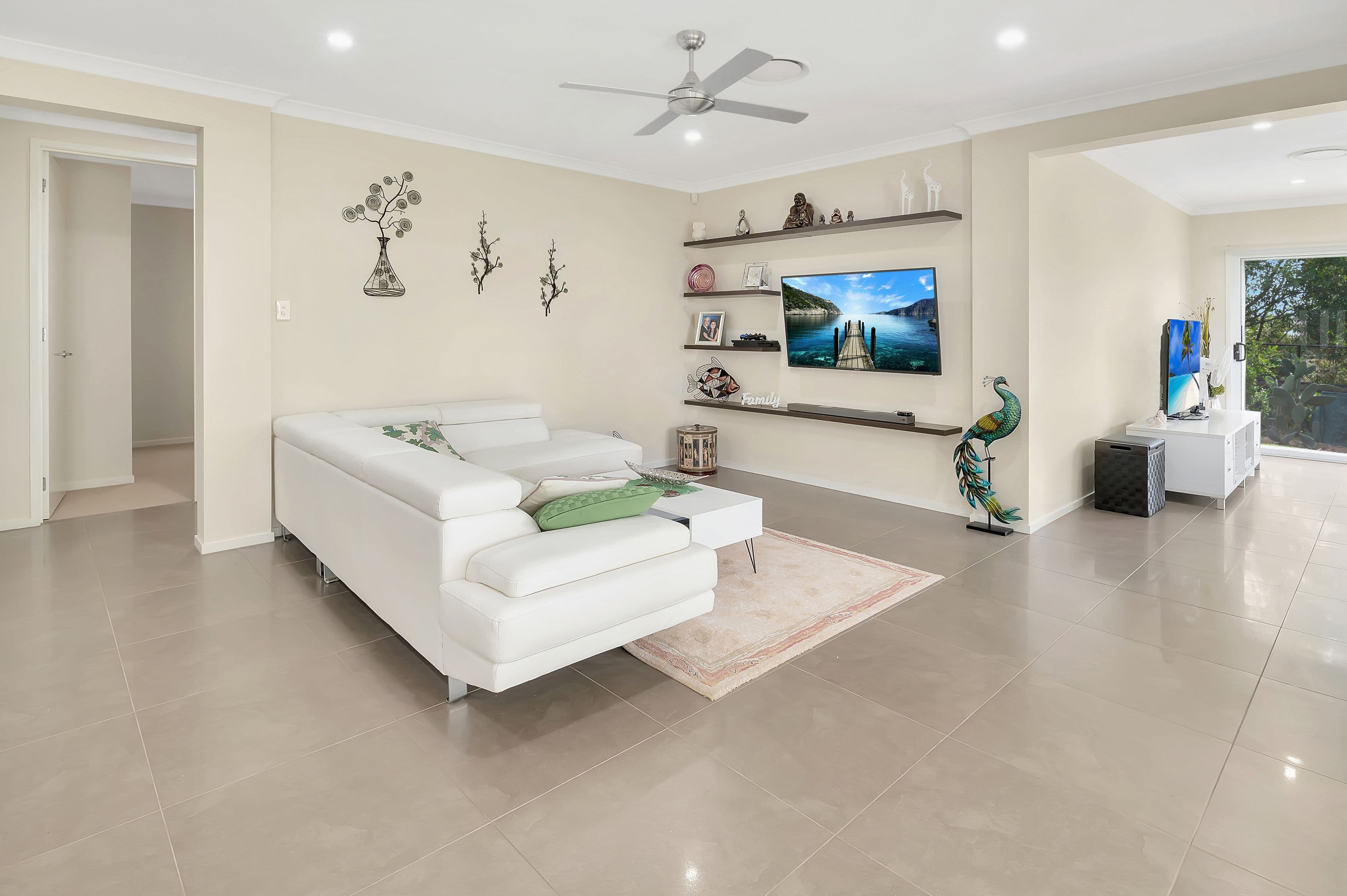 24 Hans Street, Upper Coomera QLD 4209, Upper Coomera - Thumbnail 7