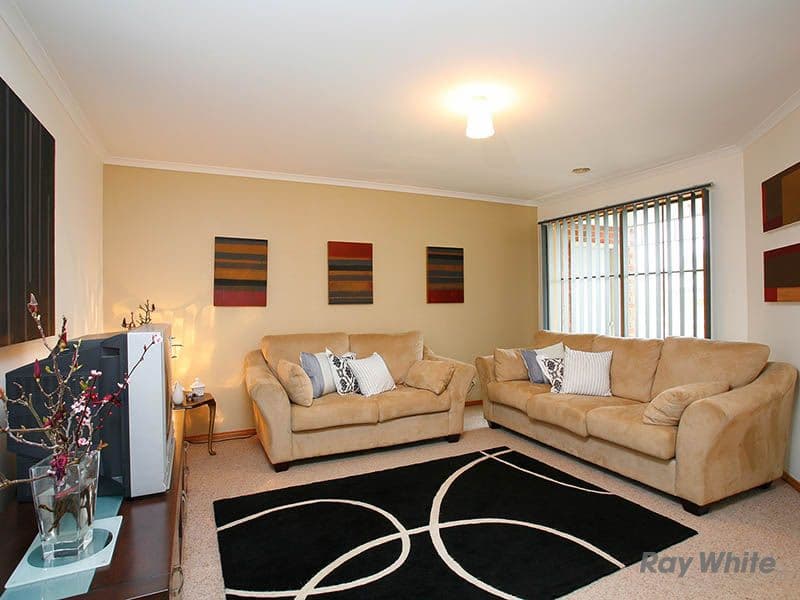 82 Wintersun Road, BERWICK VIC 3806, Berwick - Thumbnail 2