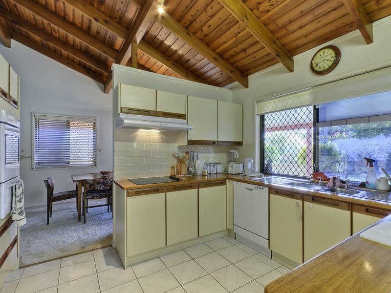 6 Maestra Street, THE GAP QLD 4061, The Gap - Thumbnail 4